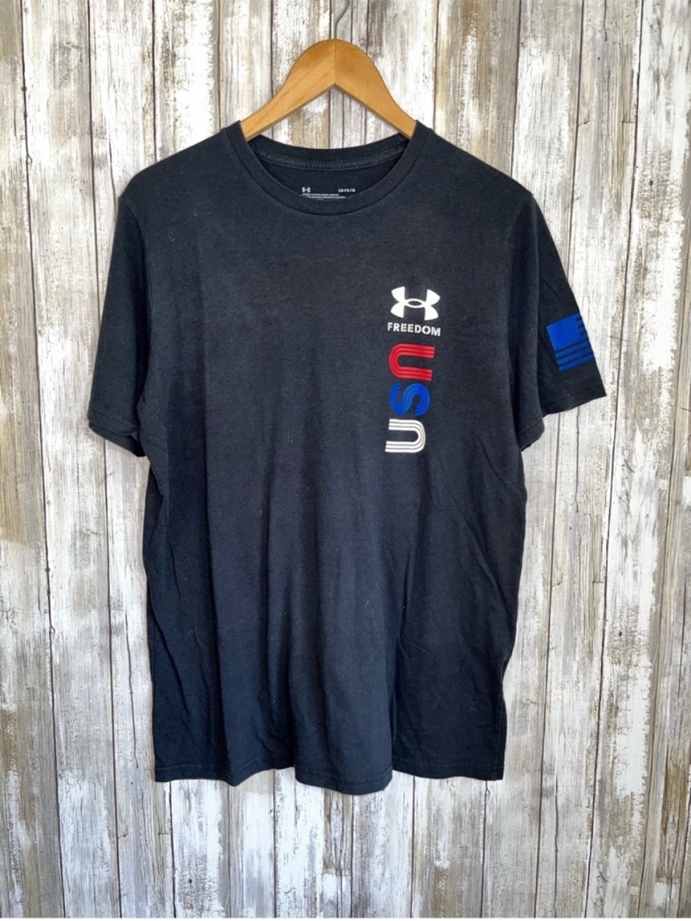 Under Armour Freedom USA Graphic T-Shirt Large Black Patriotic Flag Tee